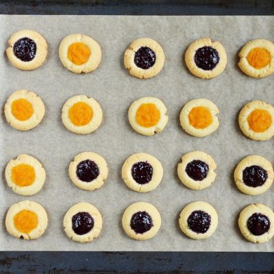 Jam-Filled Thumbprint Cookies recipe - step 8