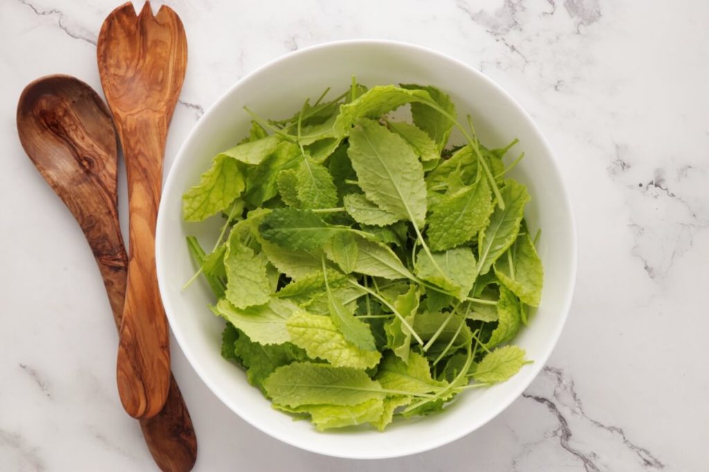 Kale Breakfast Salad with Quinoa & Strawberries Recipe Cook.me Recipes
