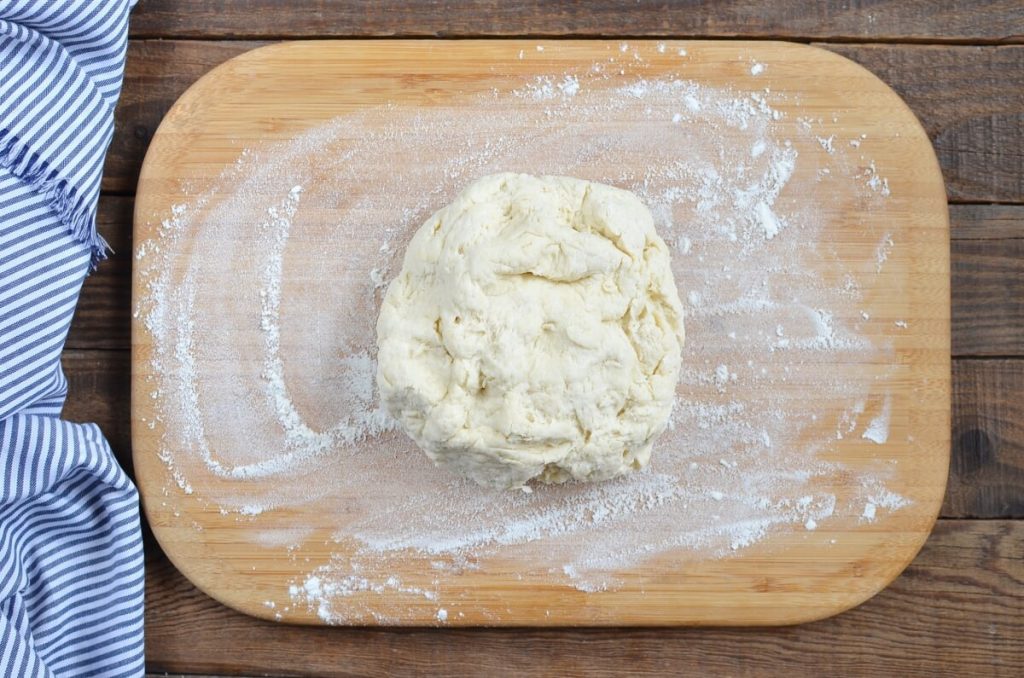 Light & Fluffy Buttermilk Biscuits recipe - step 4