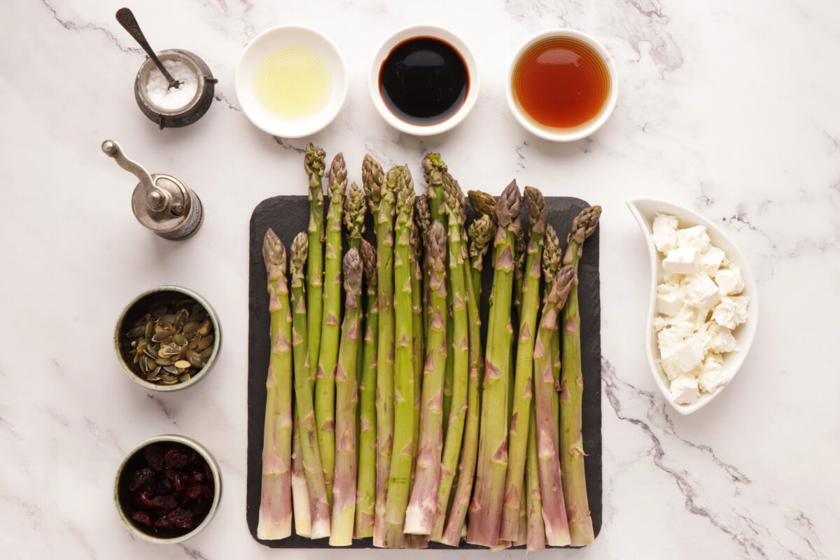 Ingridiens for Maple Oven-Roasted Asparagus