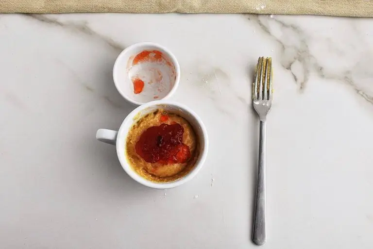 Step 3 - Microwave Jelly Donut in a Mug