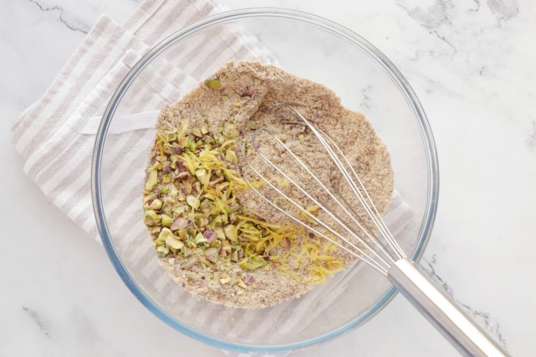Step 3 - Millet, Almond and Pistachio Cookies
