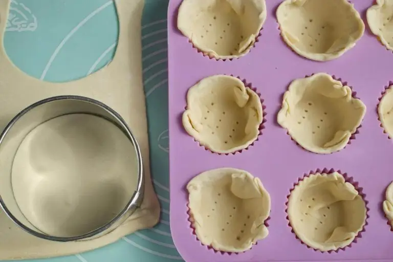 Step 4 - Mini Chili Beef Pies
