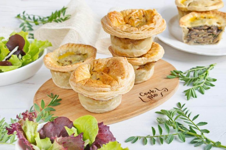 Step 9 - Mini Creamy Mushroom Pies
