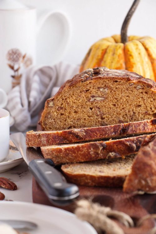 No-Knead Pecan Pumpkin Bread