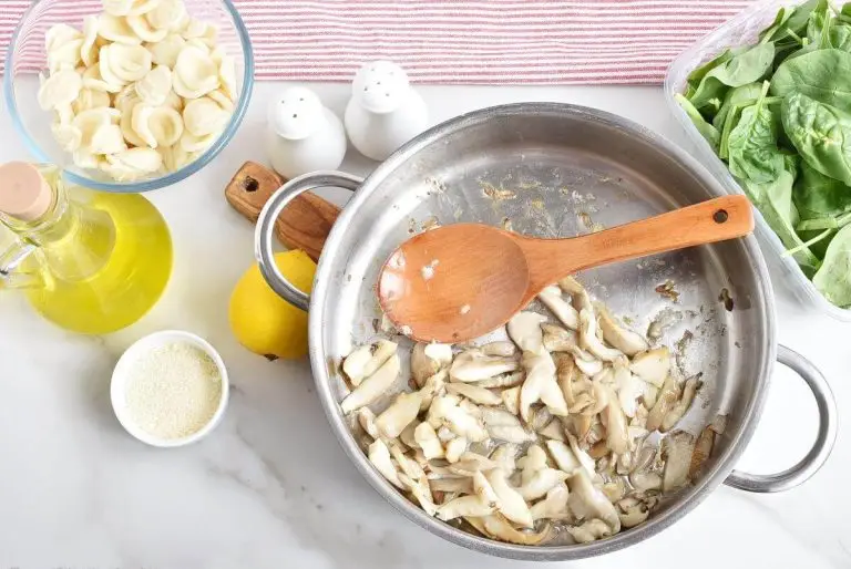 Step 2 - Oyster Mushroom and Spinach Orecchiette