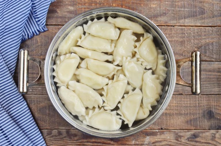 Step 10 - Cheesy Potato Pierogi (Vareniki)