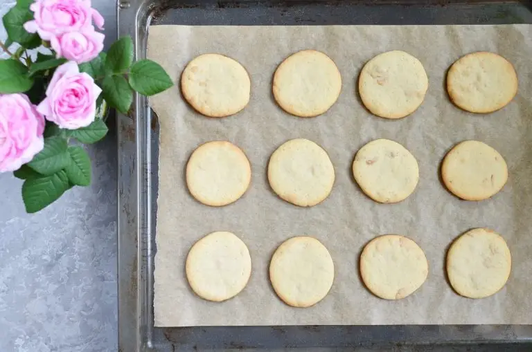 Step 7 - Rose Petal Cookies