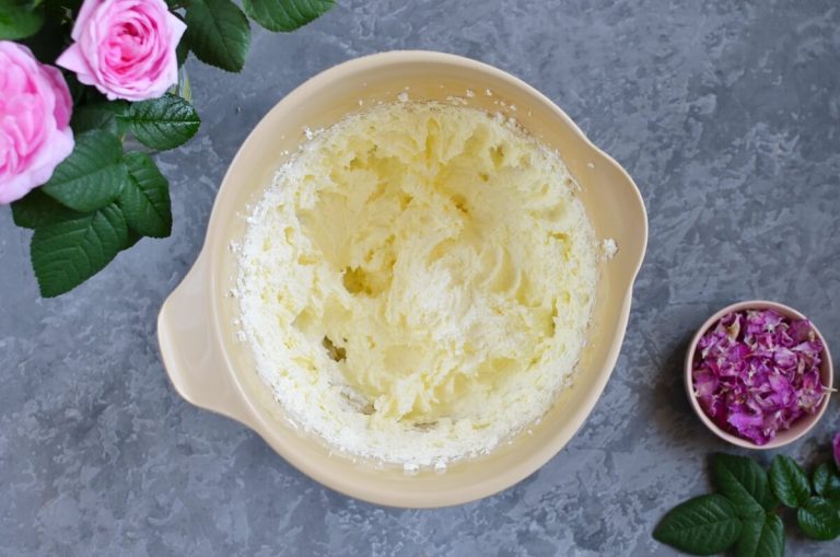Step 1 - Rose Petal Cookies