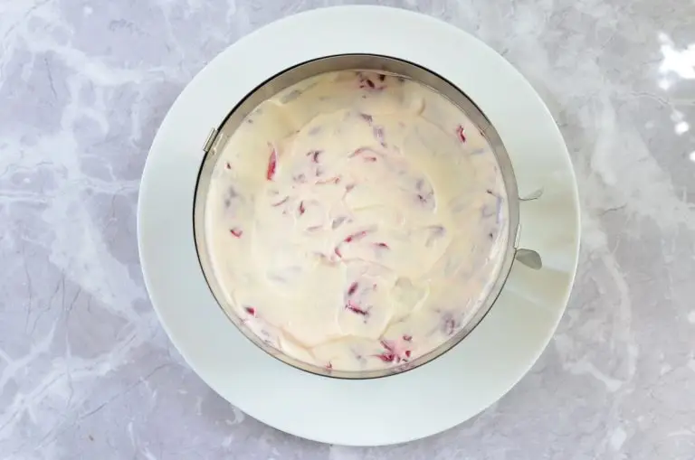 Shuba (Fur Coat Salad) recipe - step 9