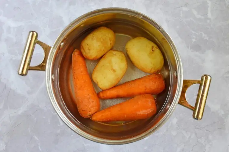Shuba (Fur Coat Salad) recipe - step 2