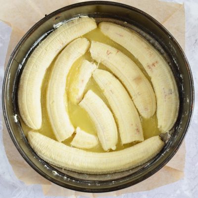 Sticky Upside-Down Banana Cake recipe - step 3