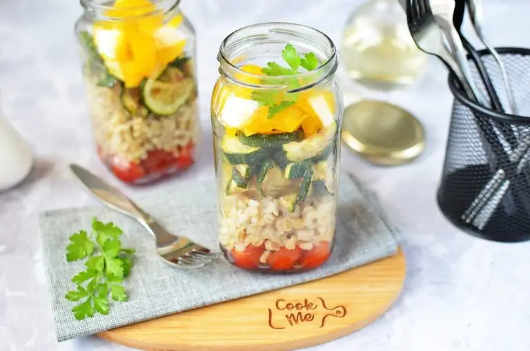 Step 7 - Barley & Zucchini Jar Salad