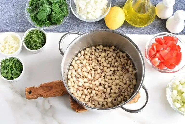 Step 1 - Black-Eyed Peas with Greens
