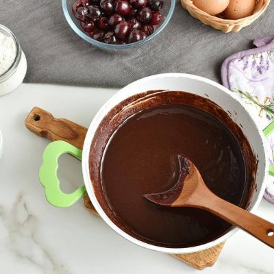 Black Forest Brownies recipe - step 2