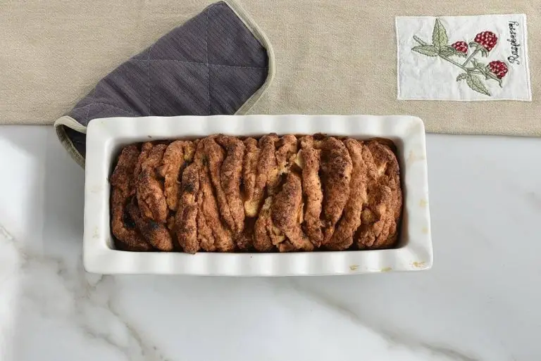 Step 8 - Caramel Apple Pull-Apart Bread