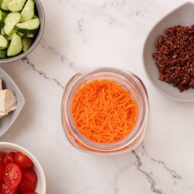 Chicken Quinoa Jar Salad recipe - step 1