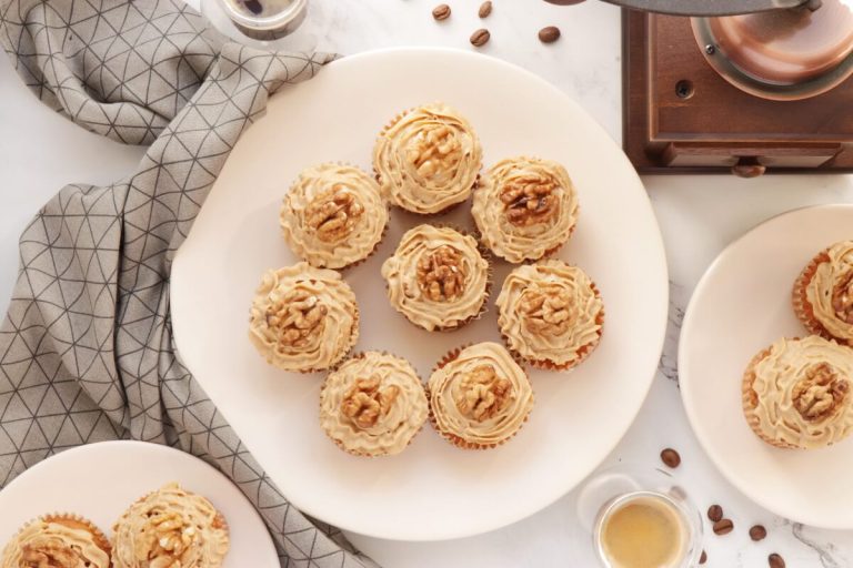 Step 9 - Coffee Cream & Walnut Cupcakes