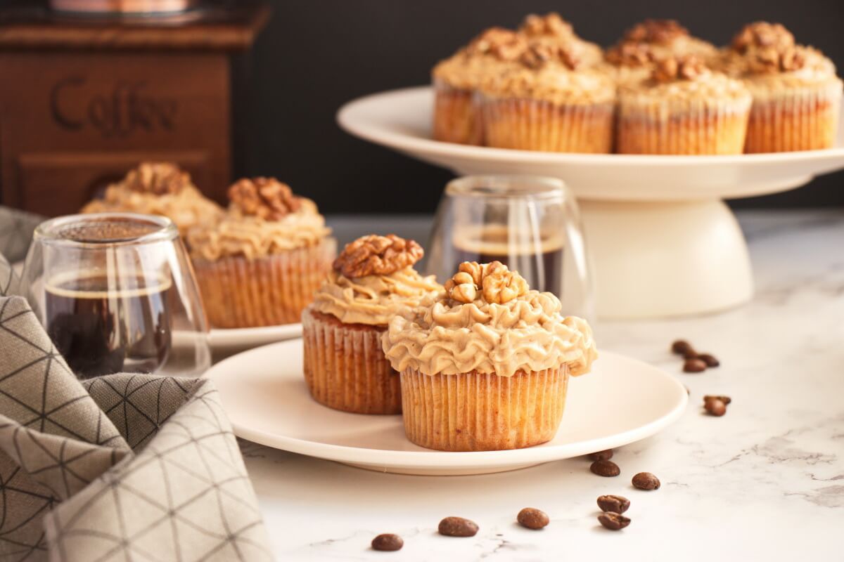 Coffee Cream & Walnut Cupcakes