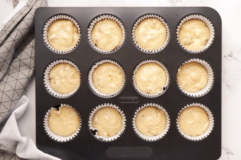 Step 4 - Coffee Cream & Walnut Cupcakes