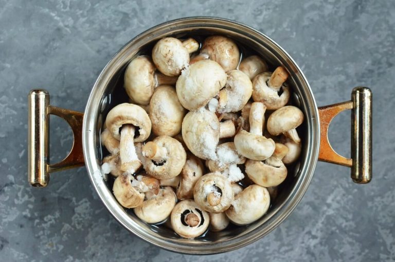 Step 1 - Easy Marinated Mushrooms