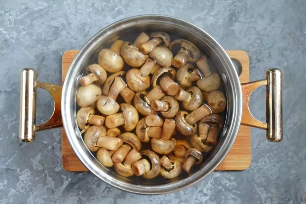 Easy Marinated Mushrooms recipe - step 2