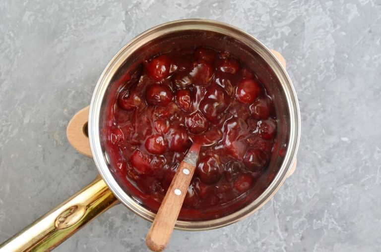 Step 2 - Easy Cherry Puff Pastry Tart