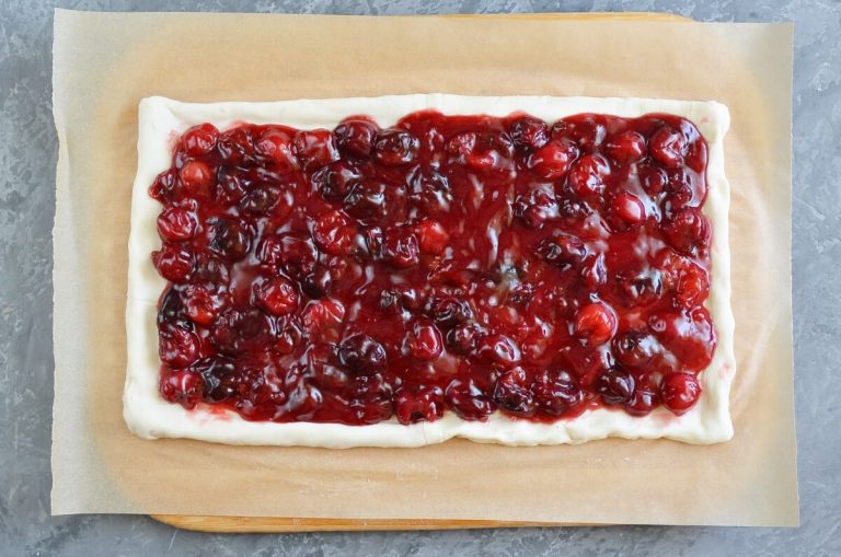 Step 5 - Easy Cherry Puff Pastry Tart