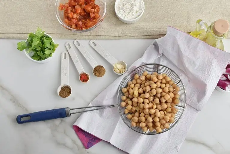 Step 1 - Vegan Falafel Burgers