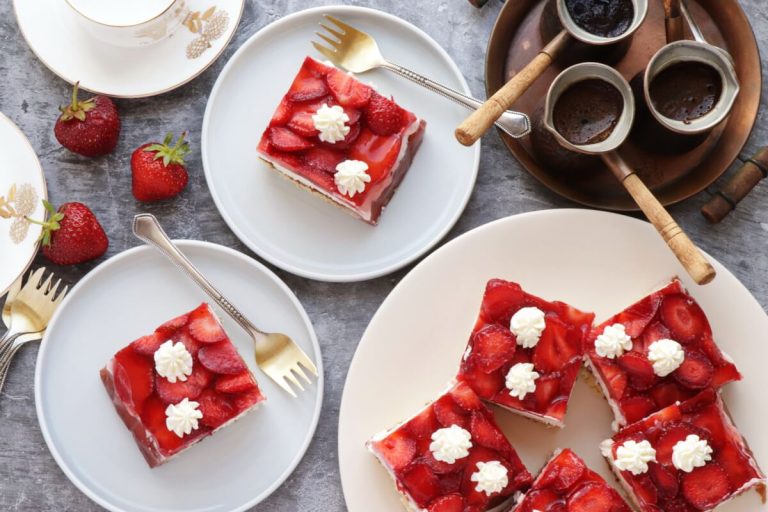 Step 13 - Fresh Strawberry Cake