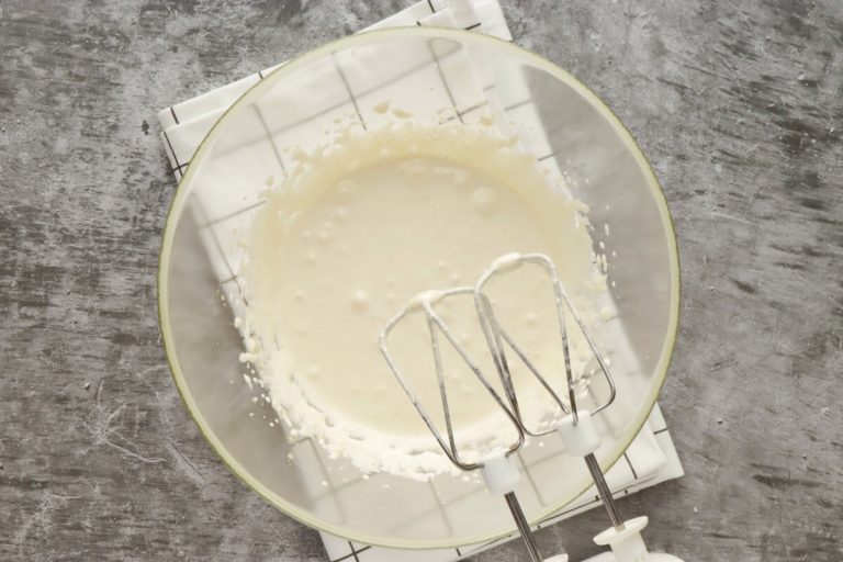 Step 3 - Fresh Strawberry Cake