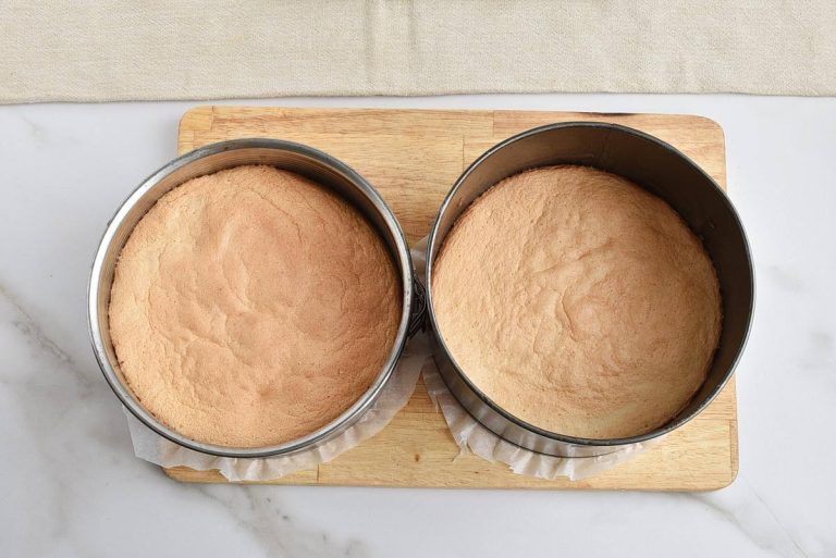 Step 7 - Fruity Sponge Cake