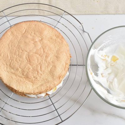 Fruity Sponge Cake recipe - step 8