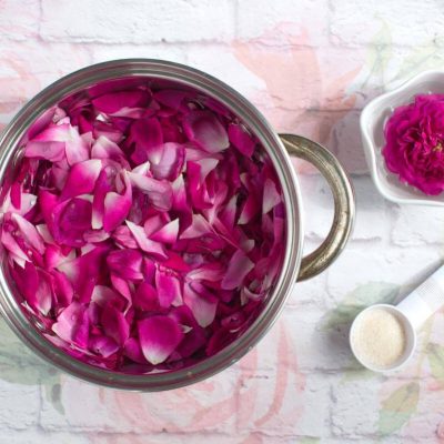 Homemade Rose Petal Jam recipe - step 1