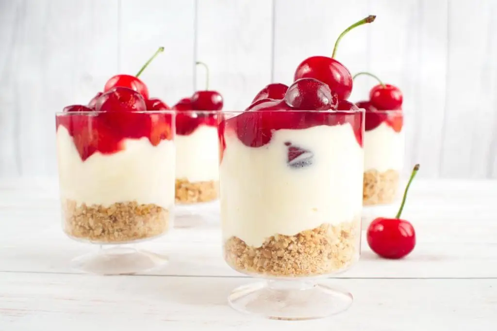 No Bake Cherry Cheesecake