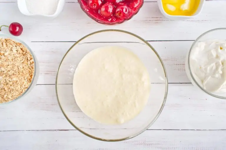 No Bake Cherry Cheesecake recipe - step 3