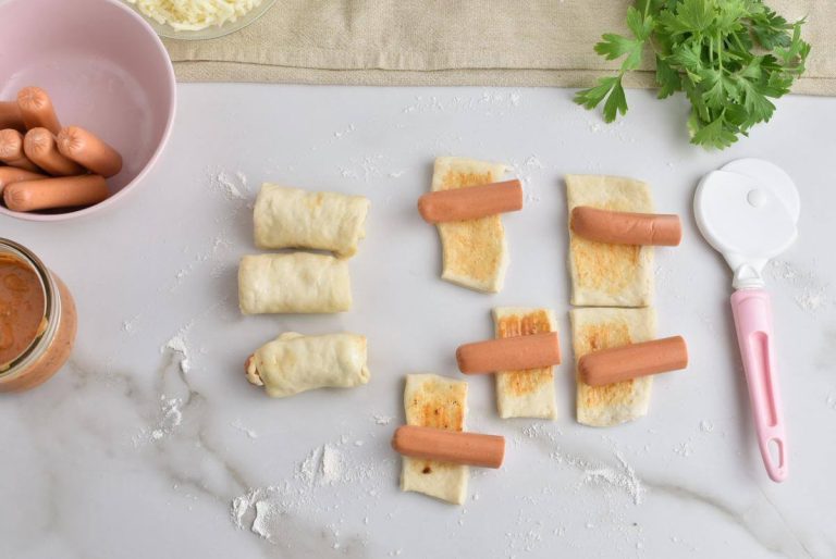 Step 3 - Best Pigs in a Blanket Pull-Apart Bread