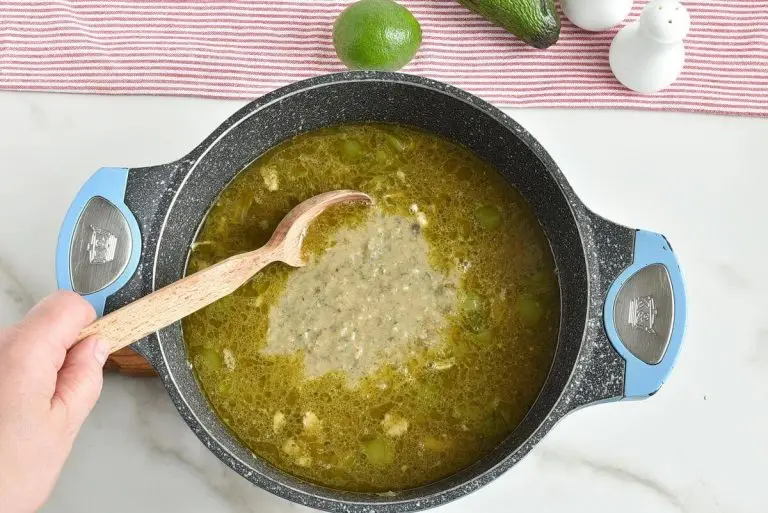 Step 4 - Quick and Easy Green Chicken Chili