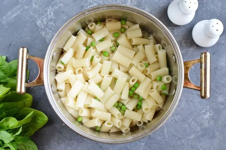 Step 7 - Rigatoni & Cheese with Peas
