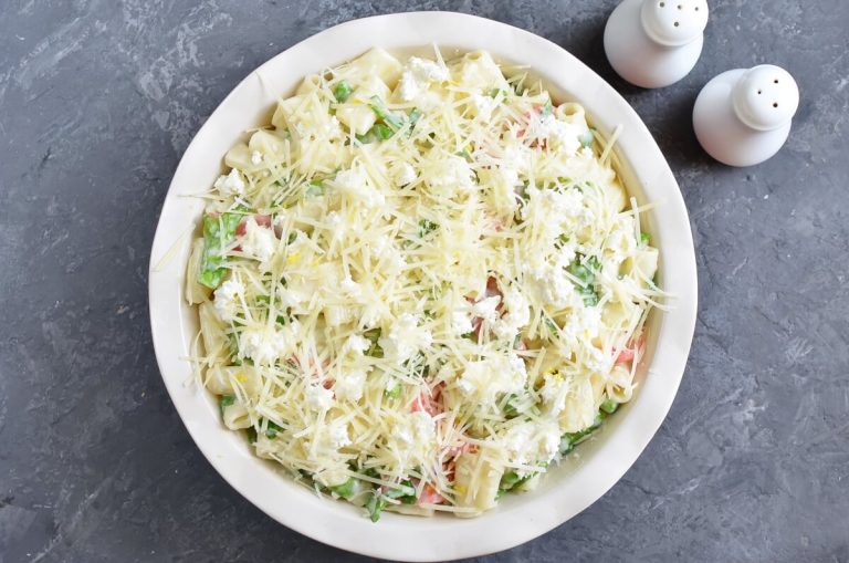 Step 10 - Rigatoni & Cheese with Peas