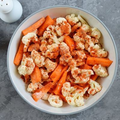 Roasted Cauliflower Salad recipe - step 2