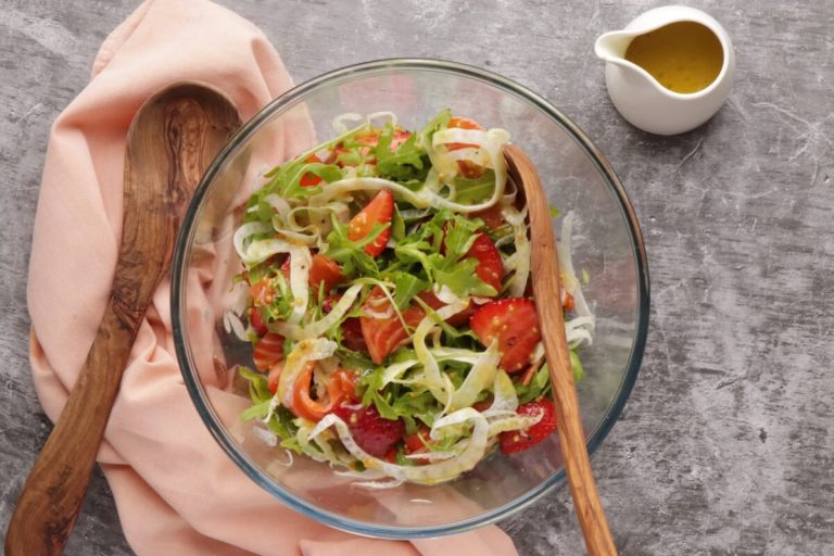Step 3 - Salmon, Strawberry & Fennel Salad