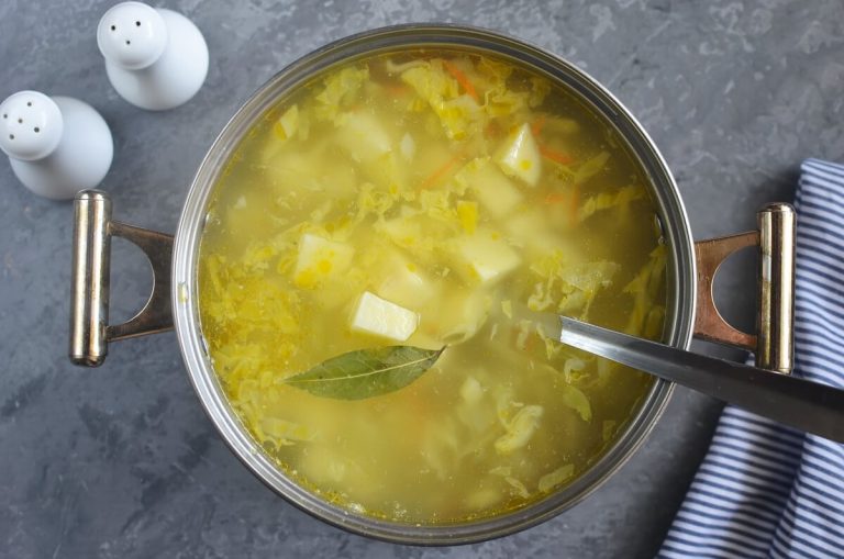 Step 4 - Shchi (Traditional Russian Cabbage Soup)