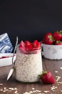 Strawberry Chia Overnight Oats