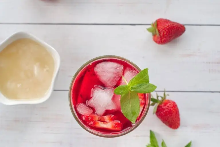 Step 3 - Strawberry Honey Hibiscus Iced Tea