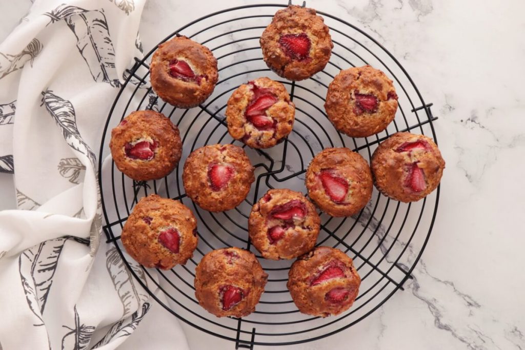 Strawberry Oatmeal Muffins recipe - step 9