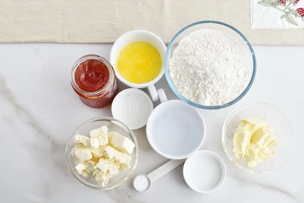 Ingredients for Strawberry Pop Tarts
