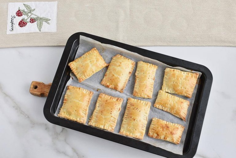 Step 11 - Strawberry Pop Tarts