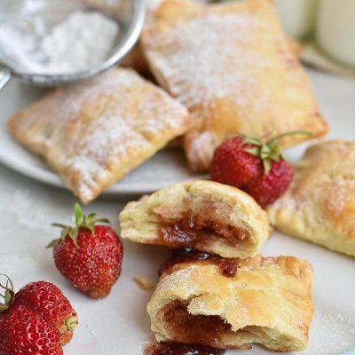 Strawberry Pop Tarts Recipes–Homemade Strawberry Pop Tarts–Delicious Strawberry Pop Tarts