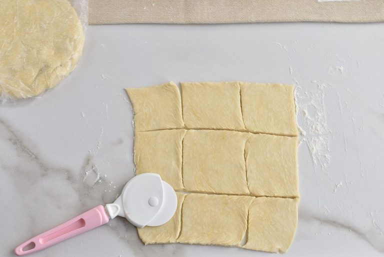 Step 5 - Strawberry Pop Tarts